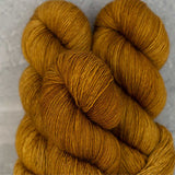 Madelinetosh - Twist Light (Glazed Pecan)