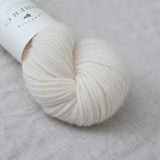 Camellia Fiber Co. - Som DK (Moonflower)