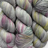 Madelinetosh - Twist Light (Dye Me to the Moon)