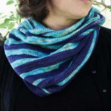 Wonderland Yarns - Diminishing Colors Cowl Kit (#10 Kerfuffle w/ Jub-Jub)