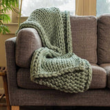 Beginners Hand-Knitting Chunky Blanket (Sat, Oct 25, 10-12)