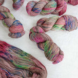 Ruby & Roses - Rose DK (Window Box)